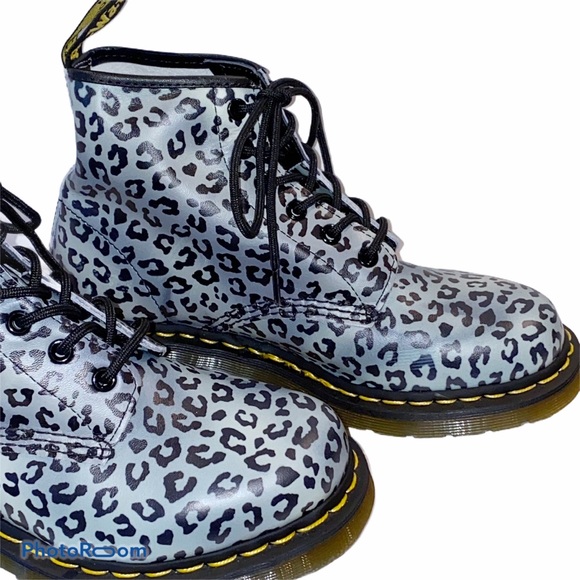 blue leopard boots